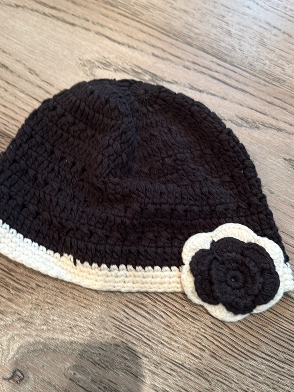 NILS Black Crochet Beanie with Cream Edge & Flower